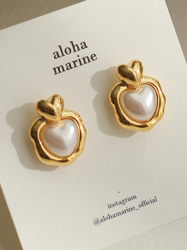 bunny heart pearl earring (은침)