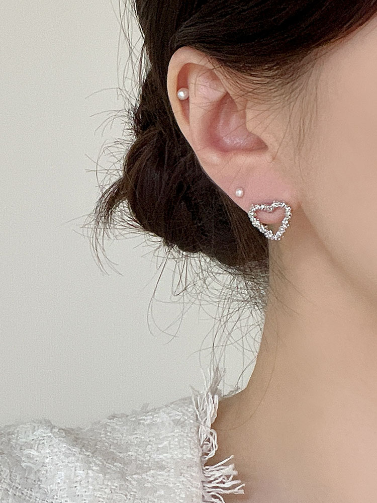 sparkle heart earring (티타늄침) (2colors)